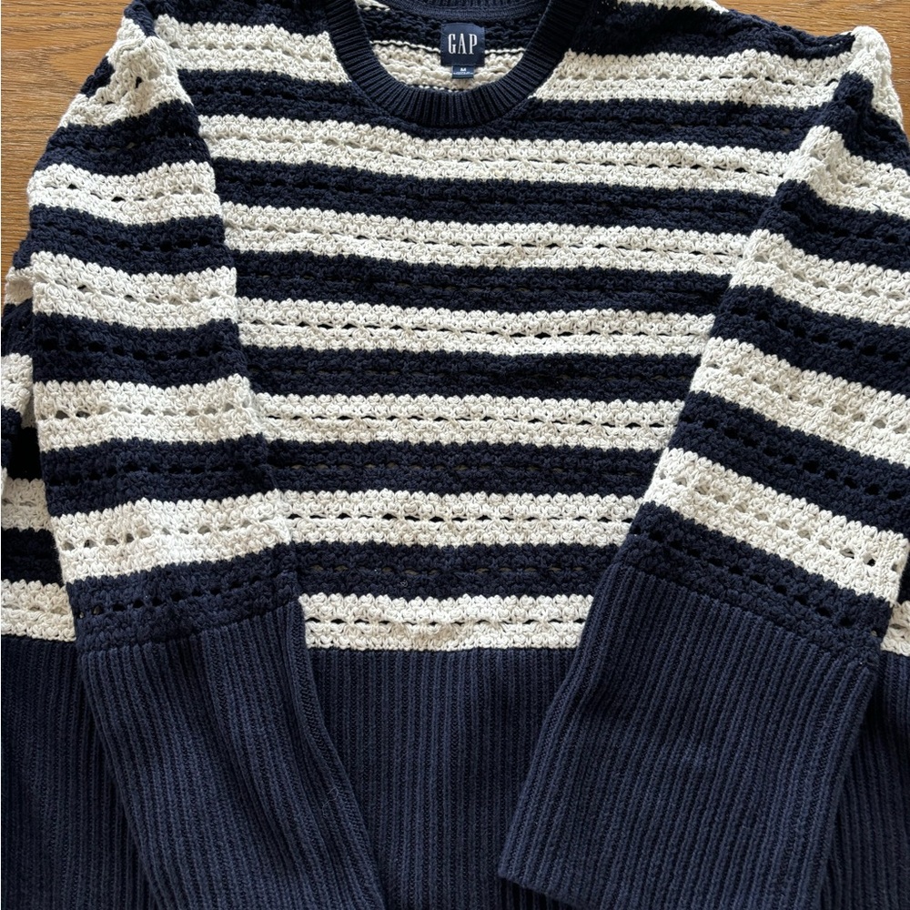 GAP NAVY & white split hem cotton sweater M